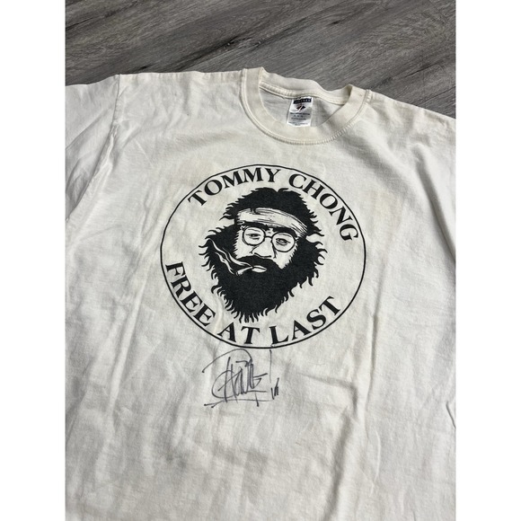 Jerzees Other - Vintage Tommy Chong T-Shirt Free At Last 90s Autographed by Tommy Size XL